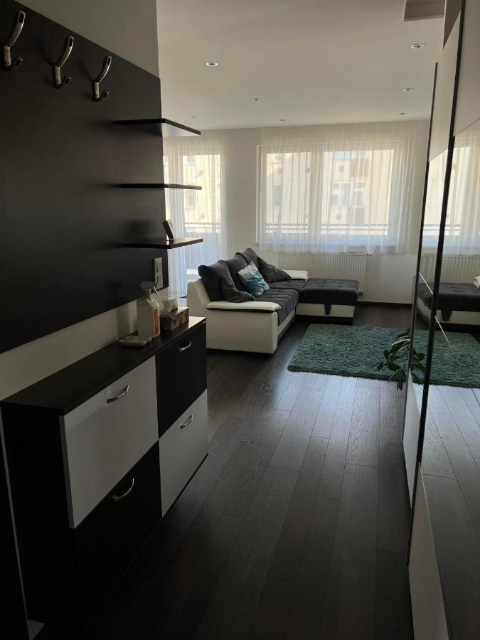 Big Forest Apartman Daire Debrecen Dış mekan fotoğraf