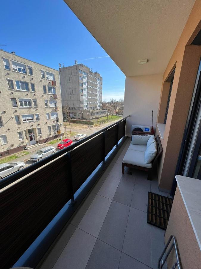 Big Forest Apartman Daire Debrecen Dış mekan fotoğraf